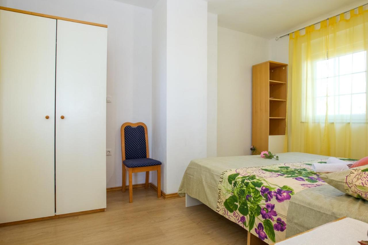 Apartments Luka Rtina Extérieur photo