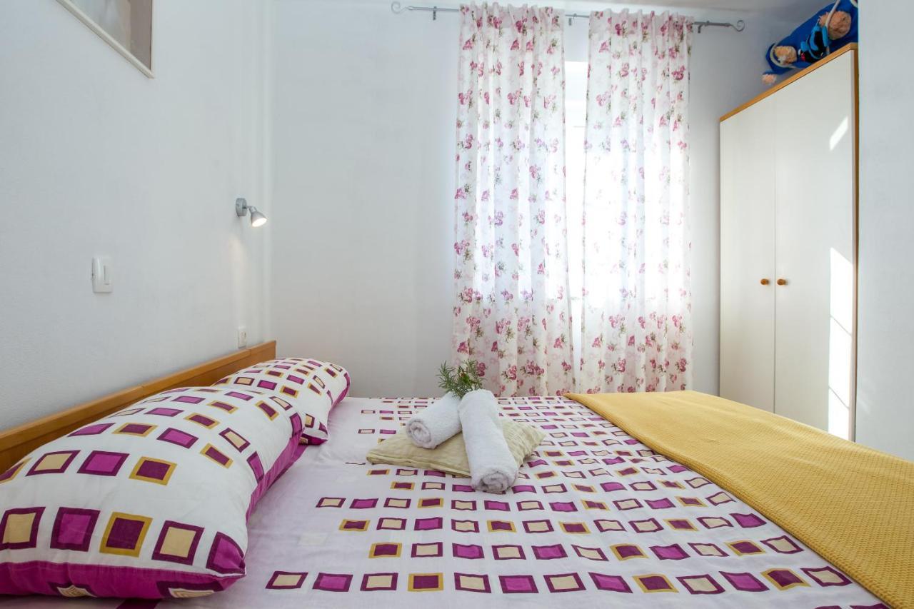 Apartments Luka Rtina Extérieur photo